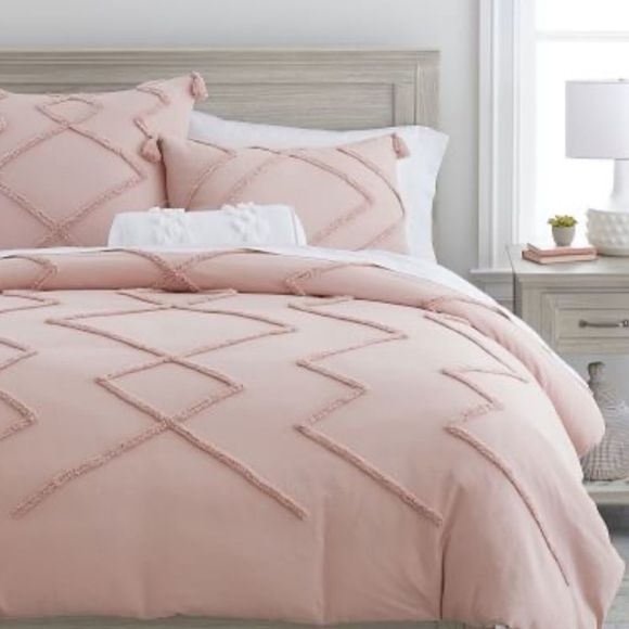 Ashlyn Tufted Duvet Cover Full Queen and Pair of Shams, Powdered Blush (ii) - Picture 1 of 5